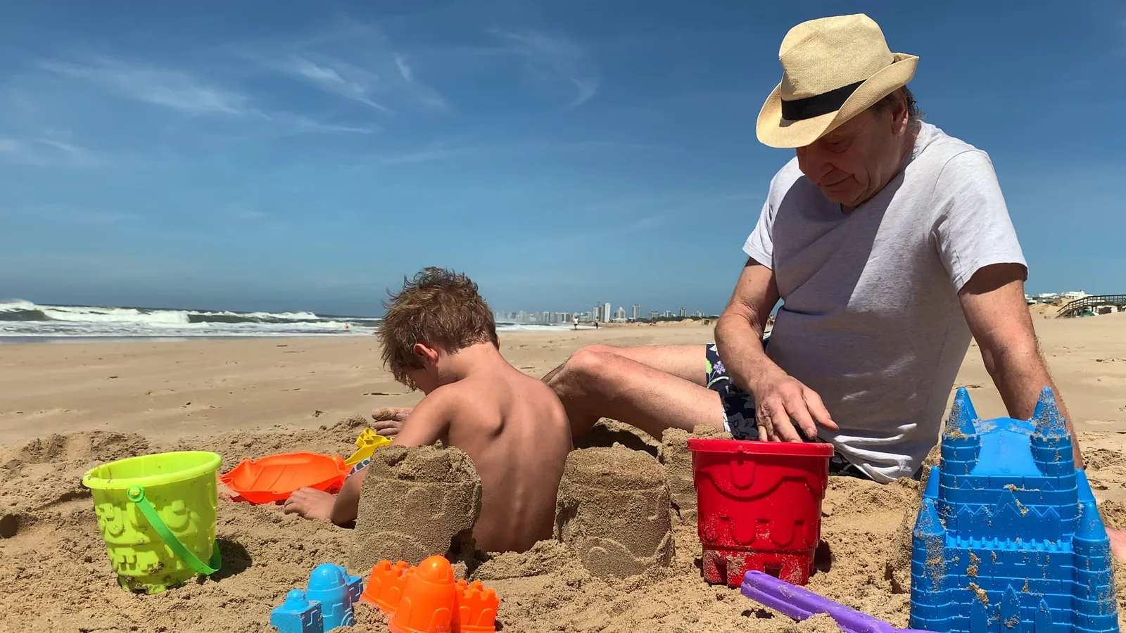 How To Build A Realistic Family Travel Itinerary | Rebel Travel Family